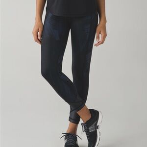Lululemon Pace Queen Women’s size 6 Athletic Leggings